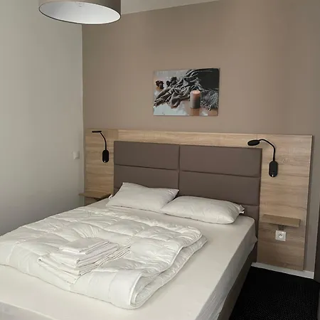 Gourette : 6 Pers, 57m², Animaux Admis, Piscine * Eaux-Bonnes